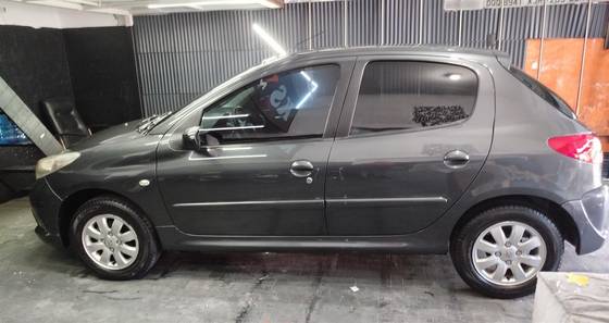 PEUGEOT 207 1.4 XR SPORT 8V FLEX 4P MANUAL PEUGEOT 207 1.4 XR SPORT 8V FLEX 4P MANUAL